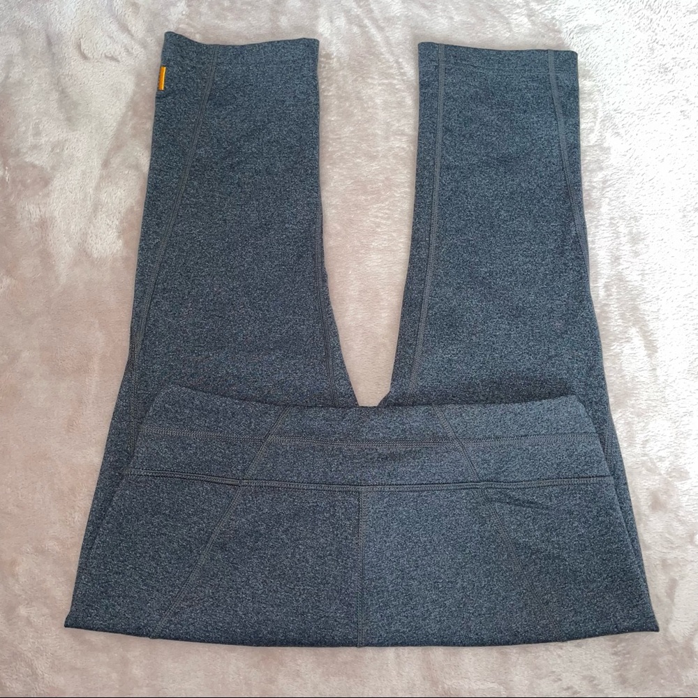 Lucy .com leggings cropped size M - Picture 2 of 9